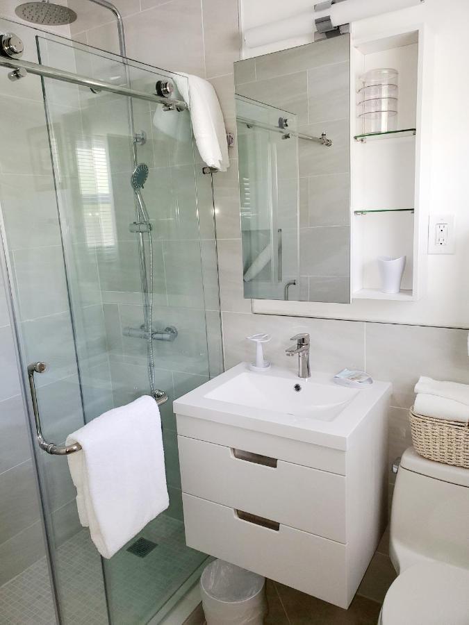 Beach & Waterway Rfv Resort Bb 希尔斯伯勒海滩 外观 照片