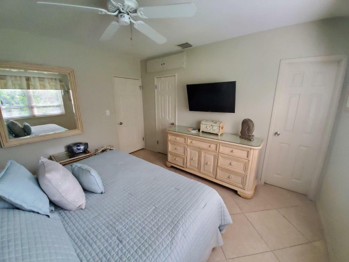 Beach & Waterway Rfv Resort Bb 希尔斯伯勒海滩 外观 照片